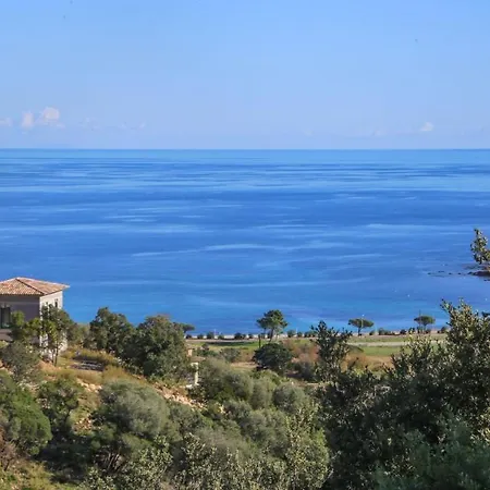Vista Mare Favone Villa *
